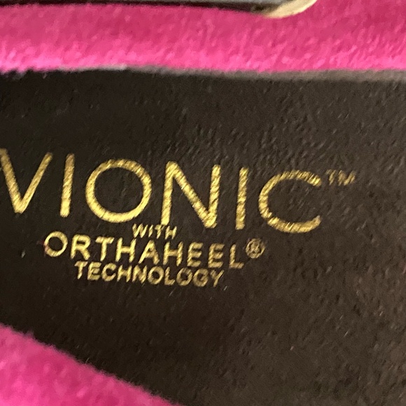 Vionic Orthaheel Uptown Fuchsia Suede Leather Casual Preppy Loafer- Sz-6 - Picture 7 of 16